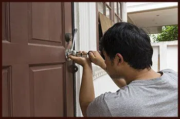 Usa Locksmith Service Trumbull, CT 203-433-3672 - 12-locks-replaced